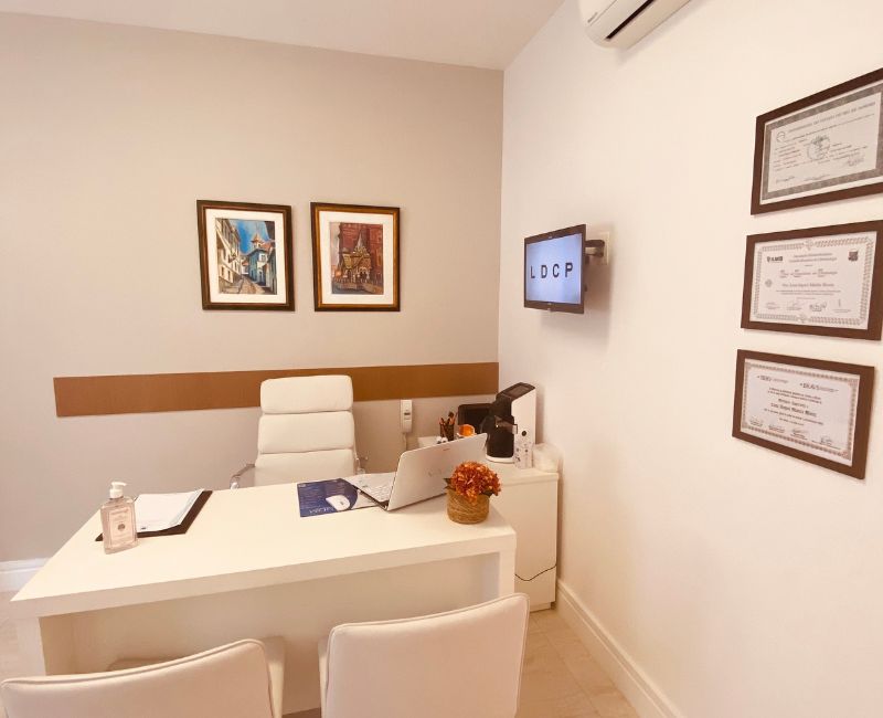 Consultório Oftalmologista Dra Lana Makita Petrópolis